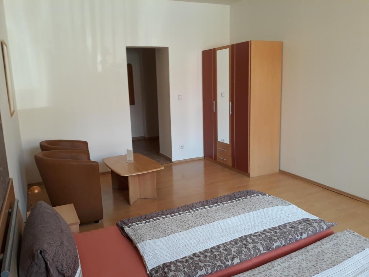 Vv Penzion Brno Luaran gambar