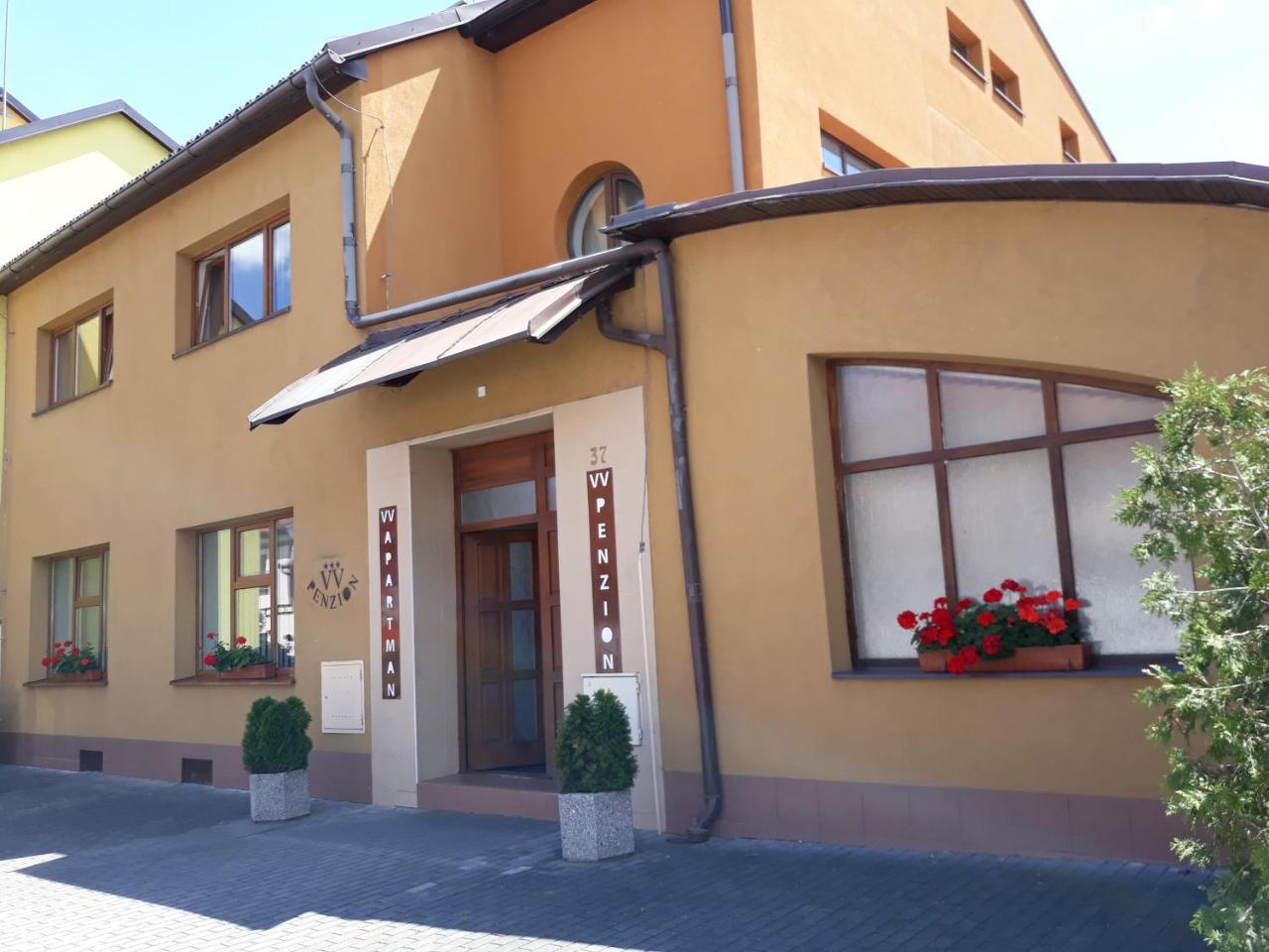 Vv Penzion Brno Luaran gambar